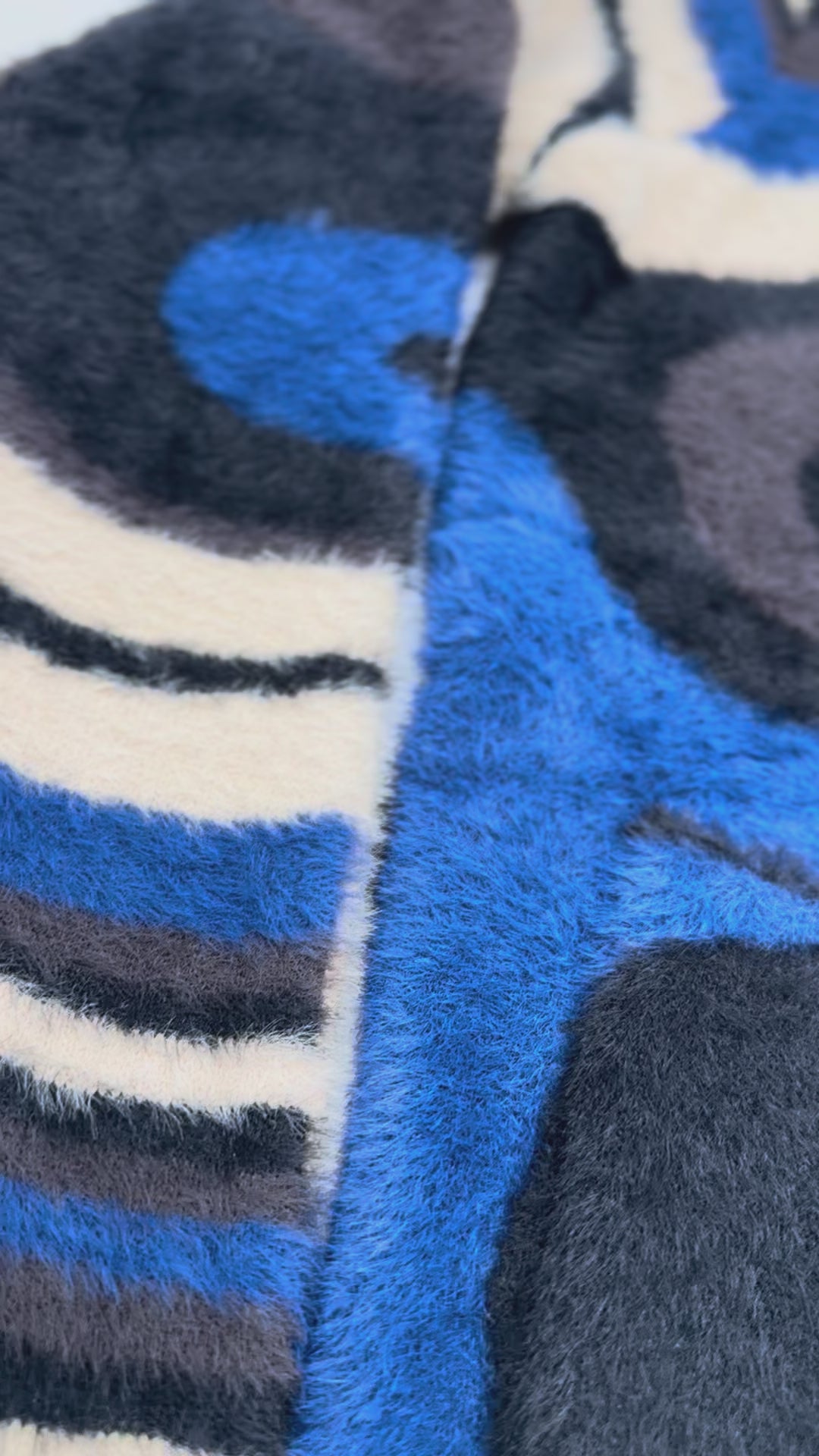 Reefy Calm Cardigan